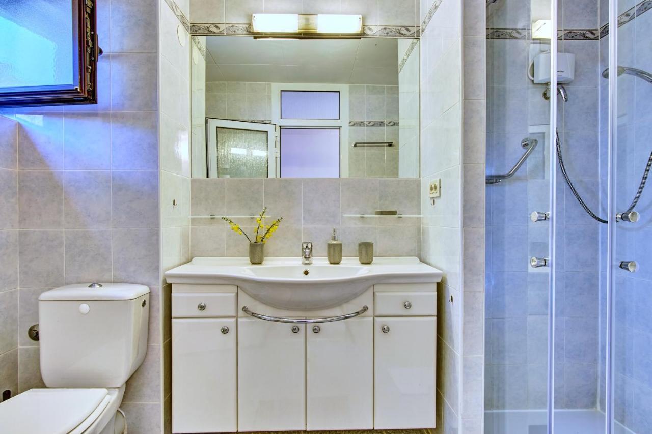 Apartment Mateo Miholascica Екстериор снимка